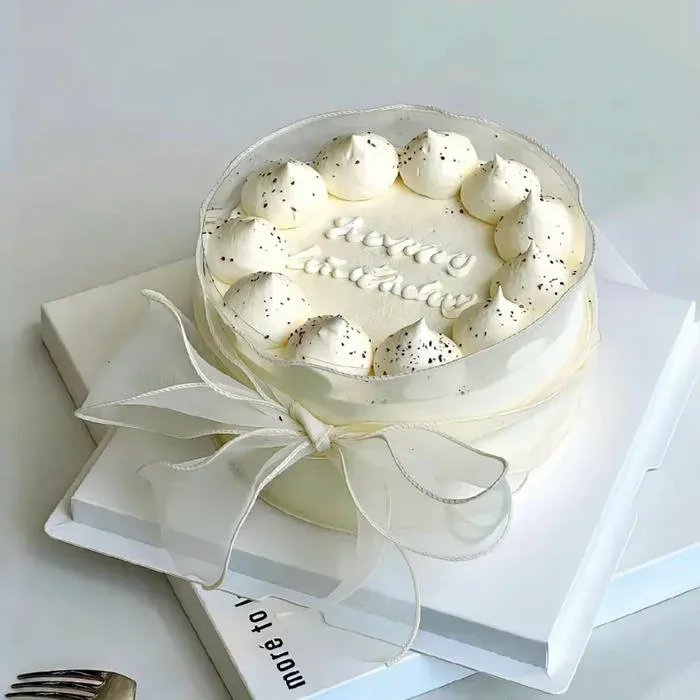 Aesthetic White pfps